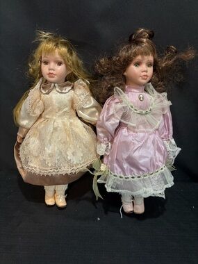 2 VTG 16” porcelain Victorian style dolls clothes need cleaning, hair needs done